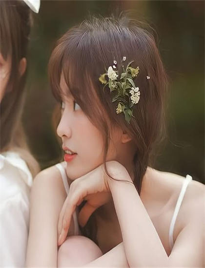 必看：《女巨人也要谈恋爱》详细剧情解析：从开场到结局的完整叙事分析